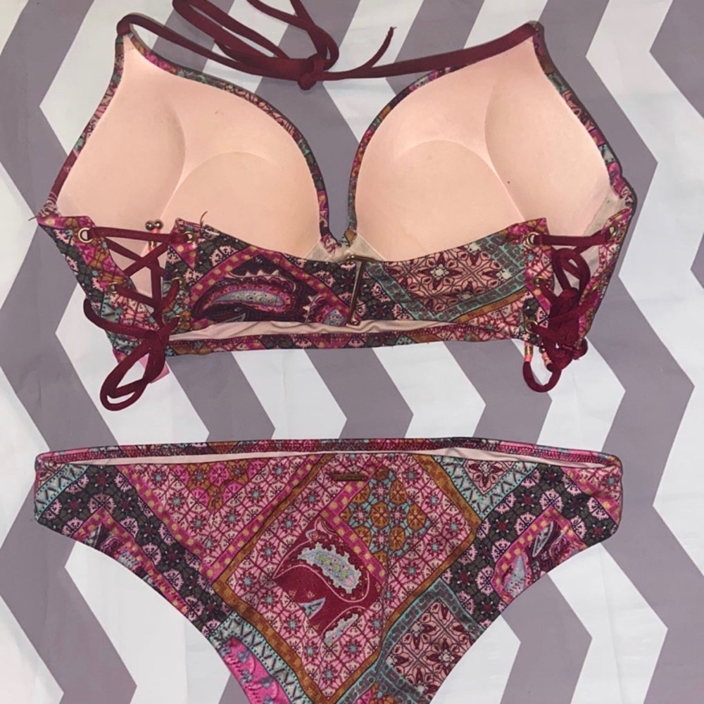 Victorias Secret Rare Bombshell Patchwork 34c Top… - image 3